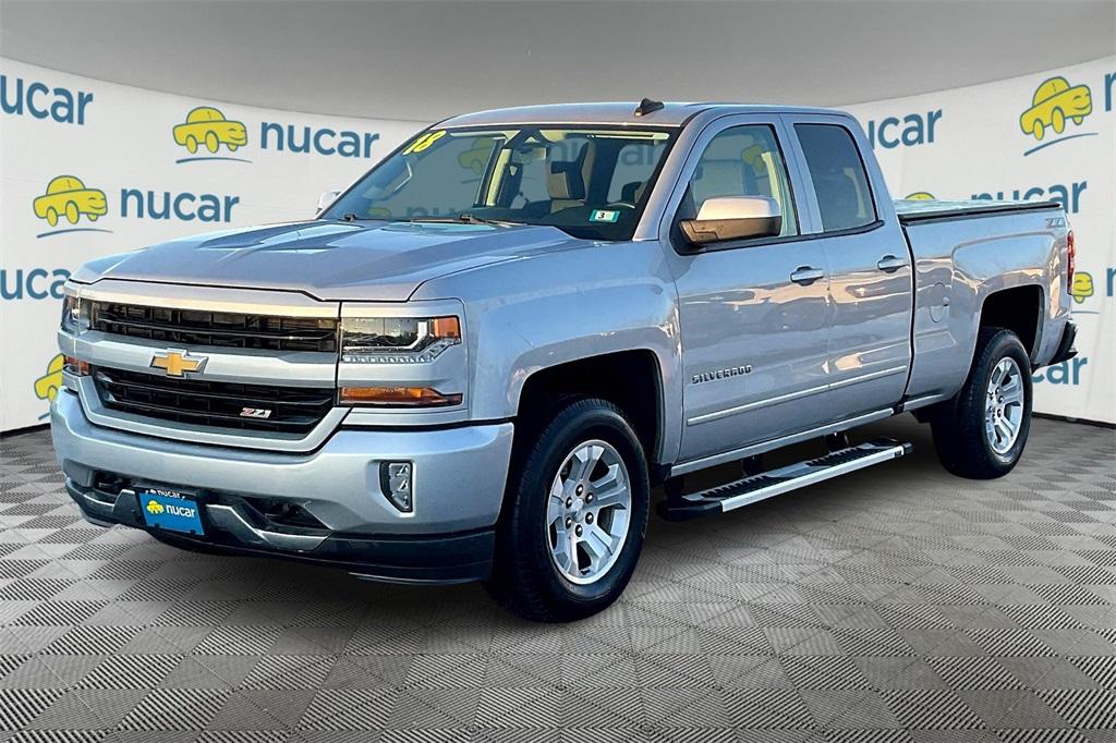 2018 Chevrolet Silverado 1500 LT - Photo 3