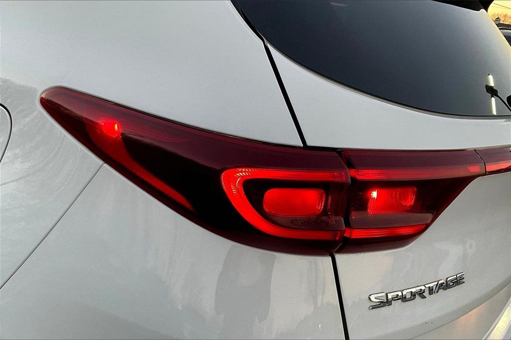 2020 Kia Sportage LX - Photo 30