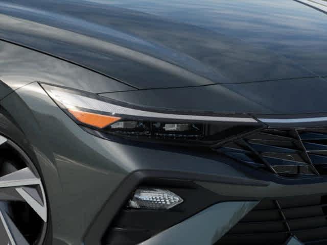 2025 Hyundai Elantra SEL Sport - Photo 8