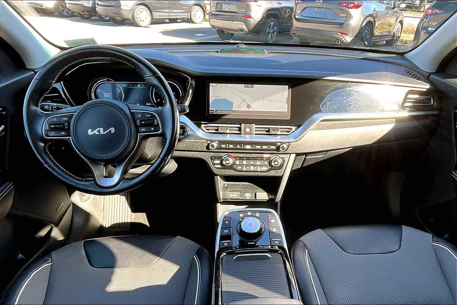 2022 Kia Niro EV EX - Photo 21