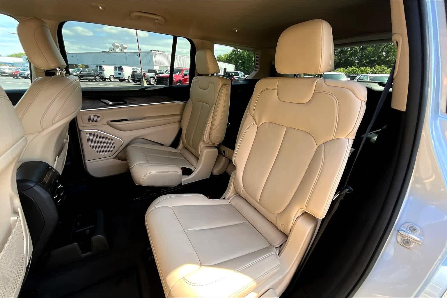 2021 Jeep Grand Cherokee L Limited - Photo 14