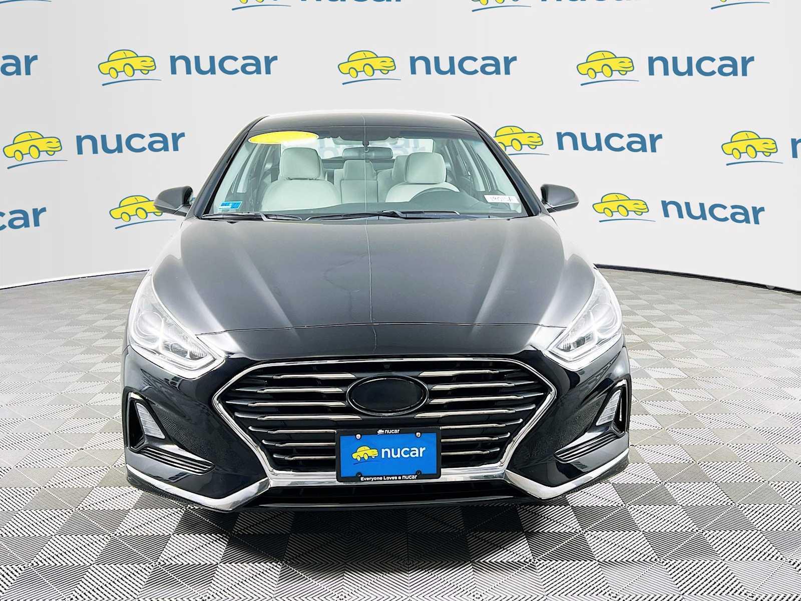 2018 Hyundai Sonata SE - Photo 2