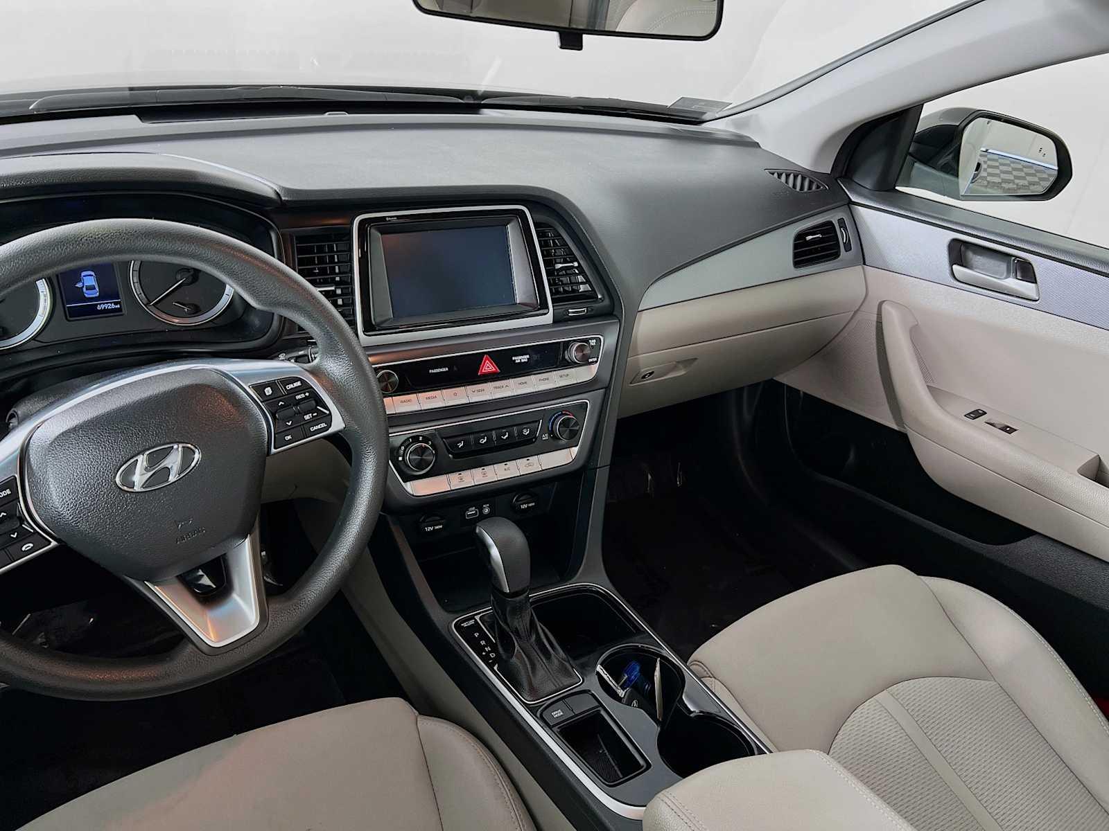 2018 Hyundai Sonata SE - Photo 22