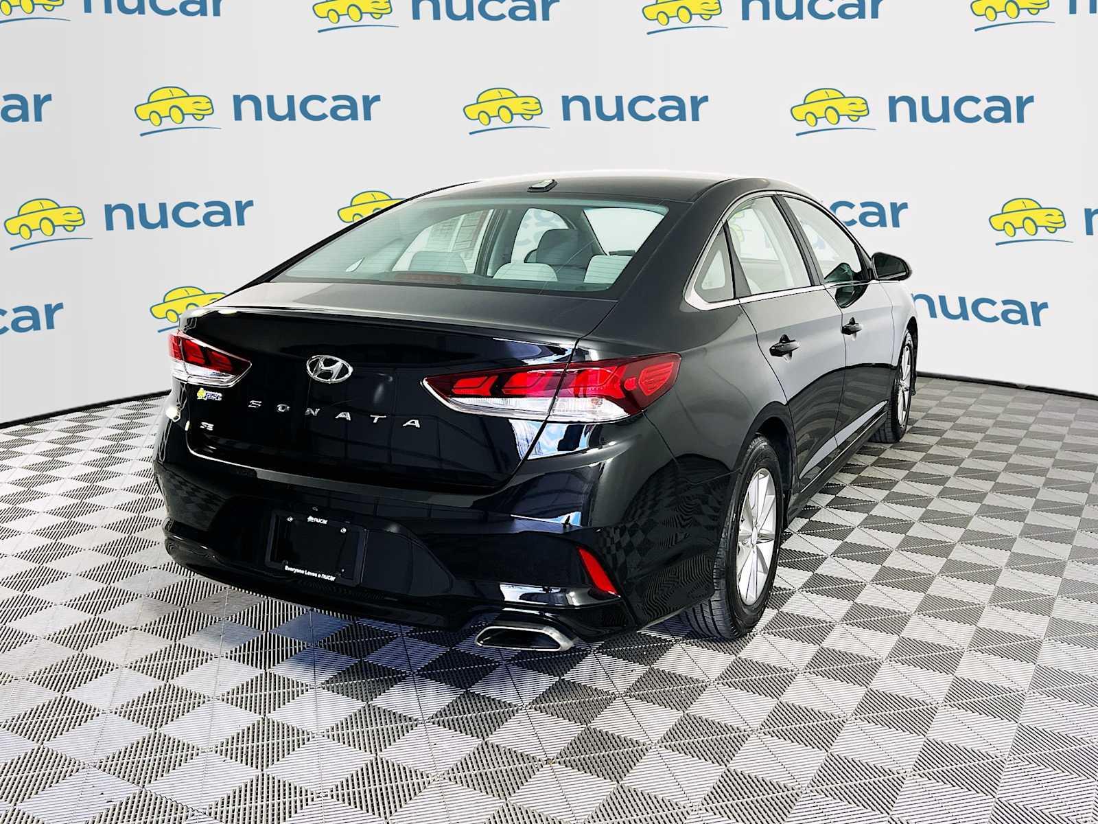 2018 Hyundai Sonata SE - Photo 7