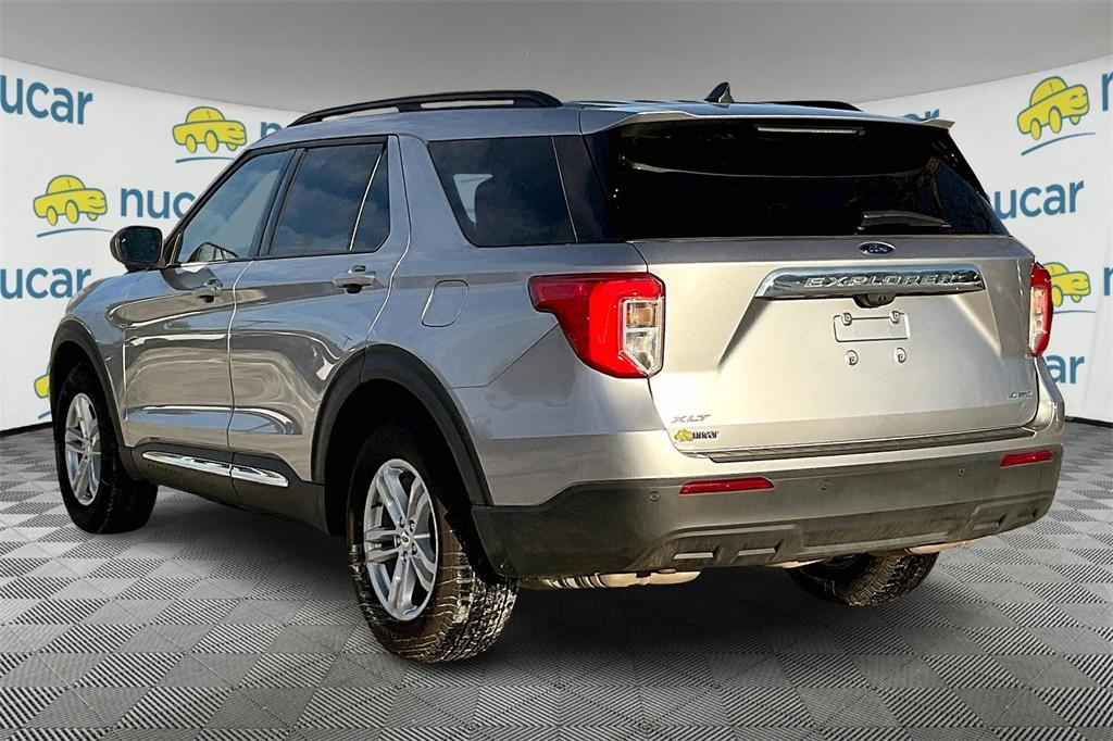 2021 Ford Explorer XLT - Photo 4