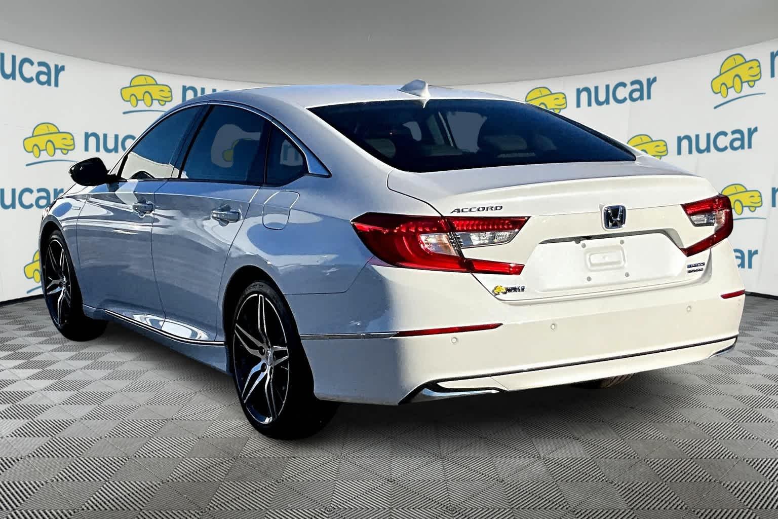 2022 Honda Accord Hybrid Touring - Photo 4