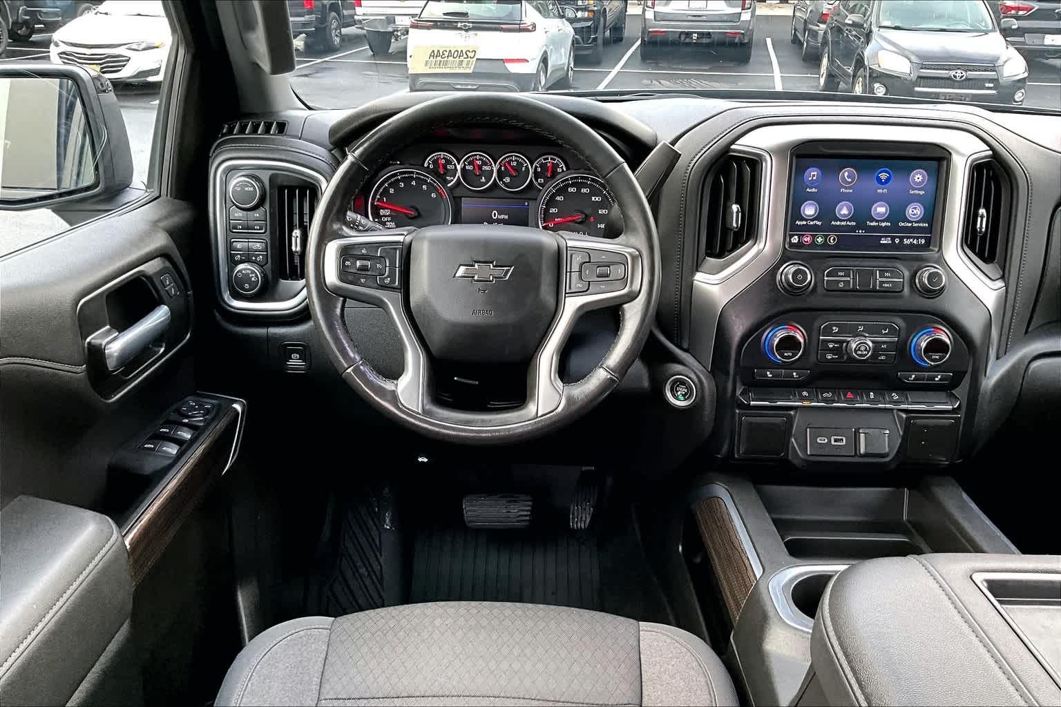 2021 Chevrolet Silverado 1500 LT Trail Boss 4WD Crew Cab 157 - Photo 17