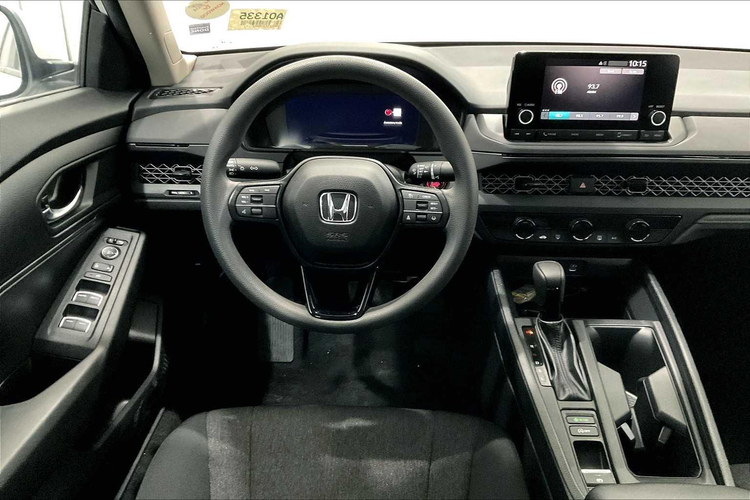 2024 Honda Accord LX - Photo 17