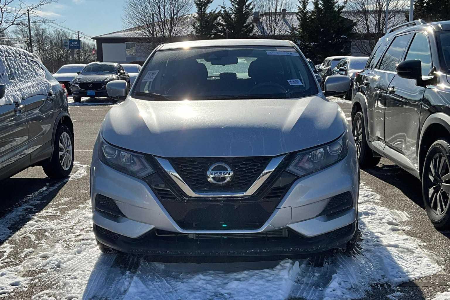 2021 Nissan Rogue Sport S - Photo 2