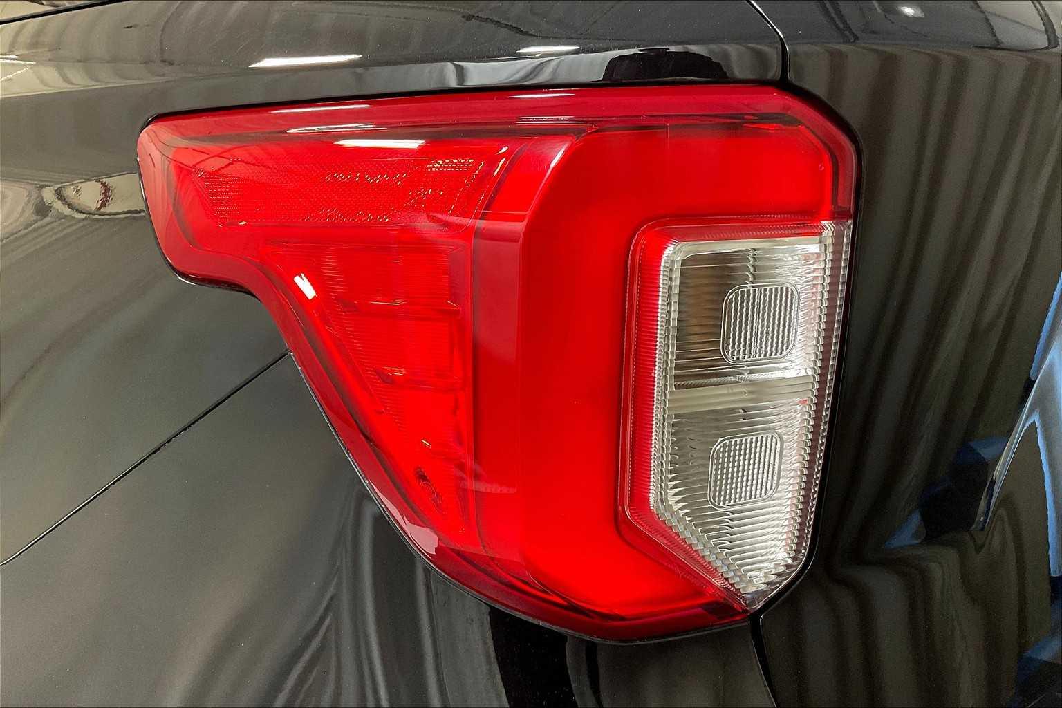 2021 Ford Explorer XLT - Photo 35