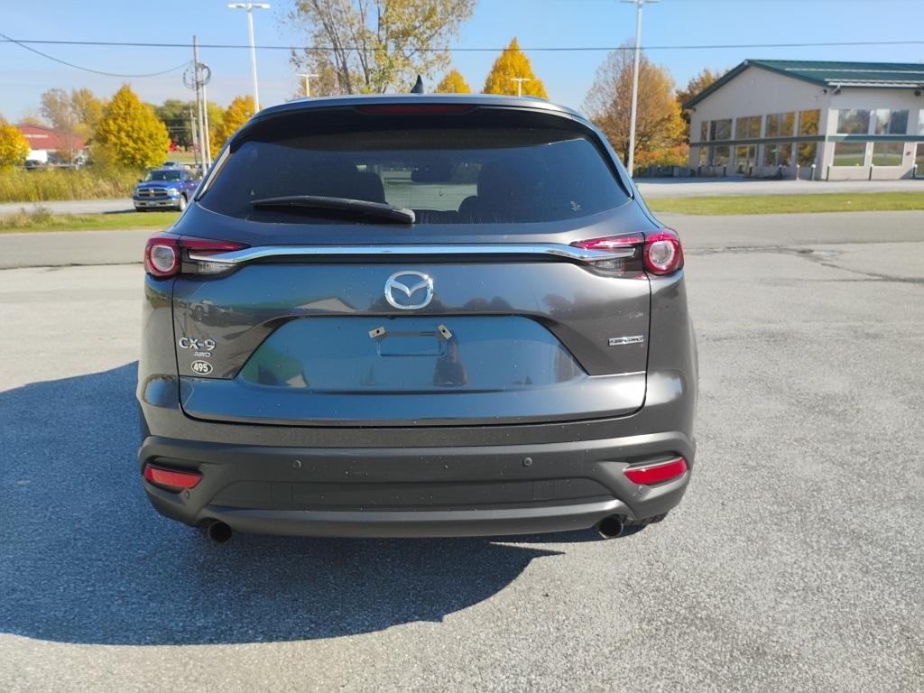 2021 Mazda CX-9 Touring - Photo 4