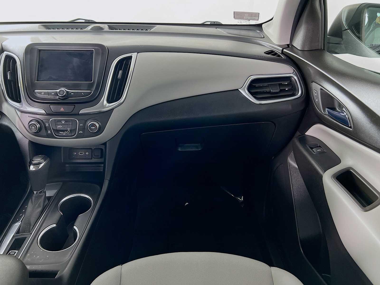 2019 Chevrolet Equinox LS - Photo 22