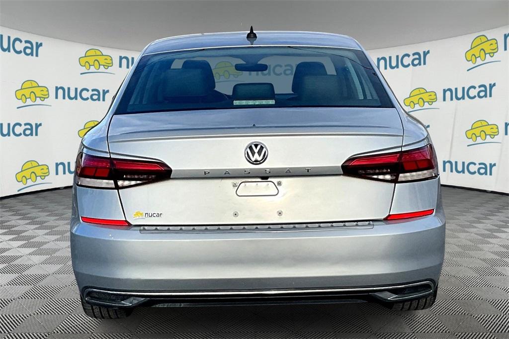 2021 Volkswagen Passat 2.0T SE - Photo 5