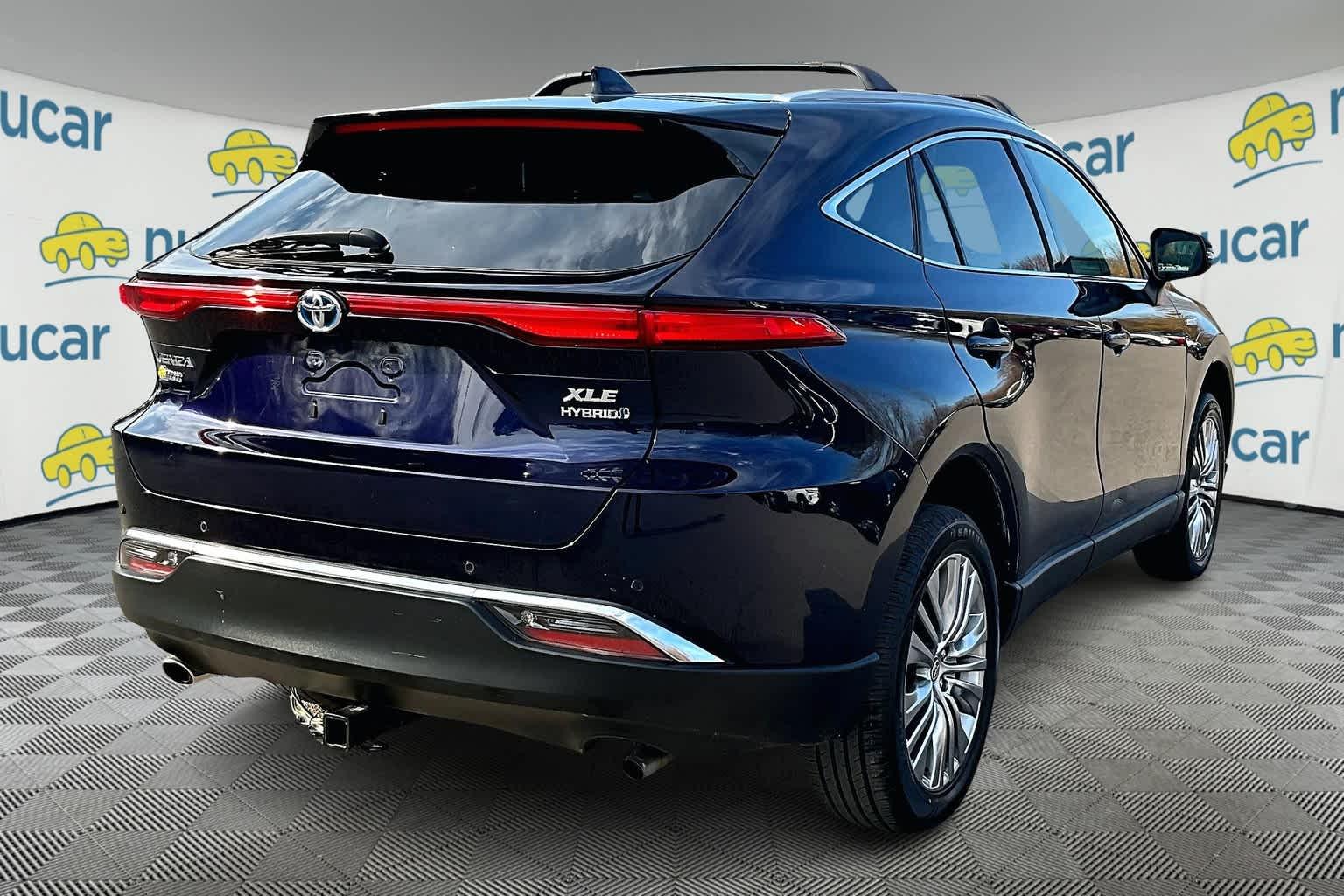 2021 Toyota Venza XLE - Photo 6