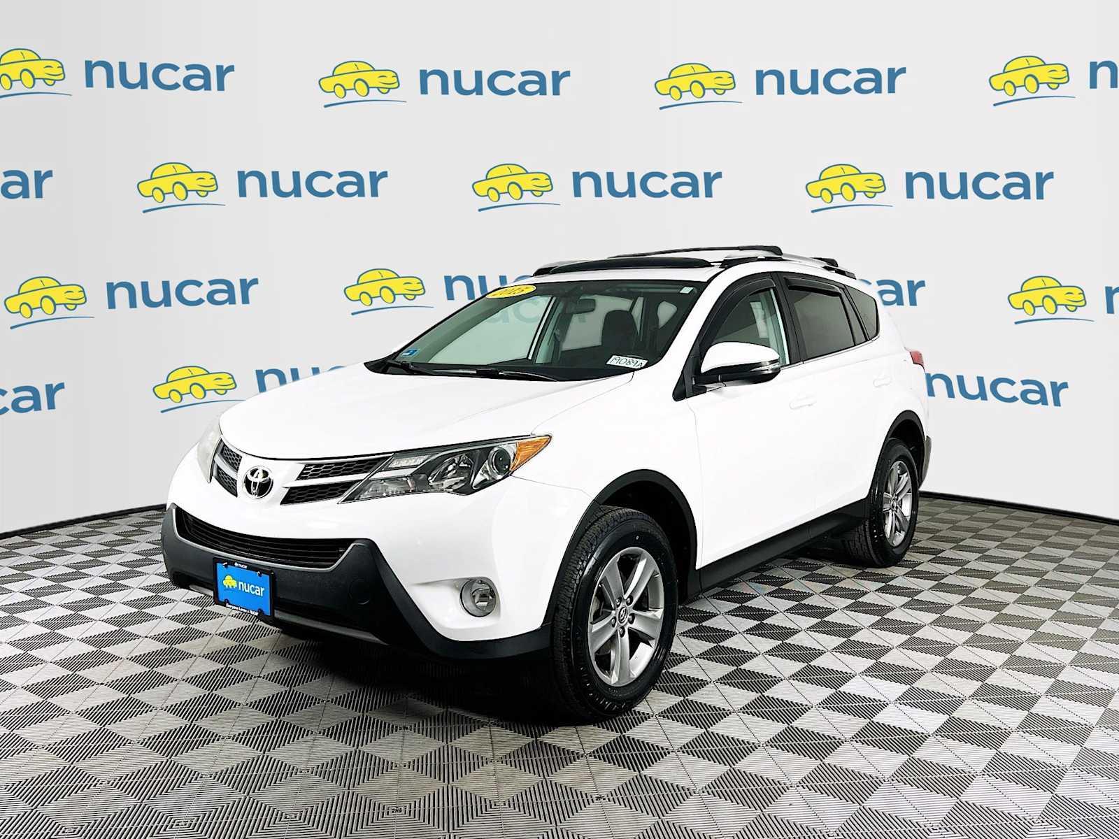 2015 Toyota RAV4 XLE - Photo 3