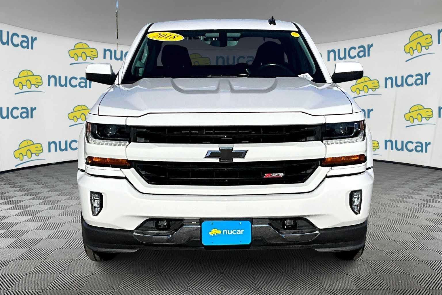 2018 Chevrolet Silverado 1500 LT - Photo 2