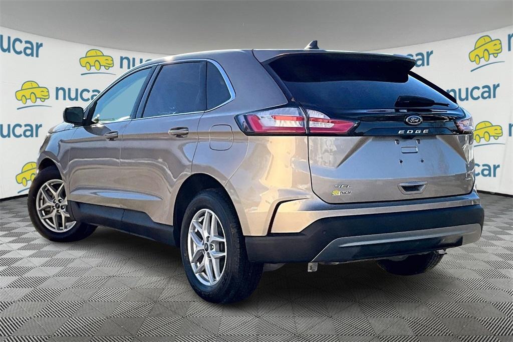 2021 Ford Edge SEL - Photo 4