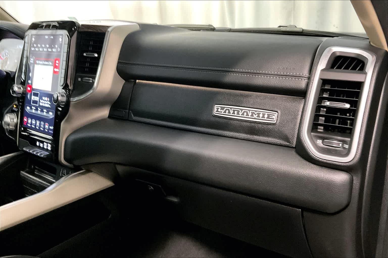 2020 Ram 1500 Laramie 4x4 Crew Cab 57 Box - Photo 13