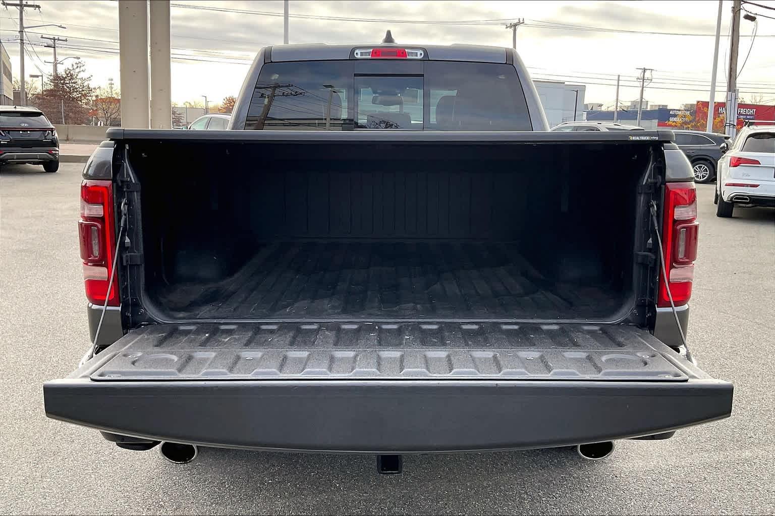 2020 Ram 1500 Laramie 4x4 Crew Cab 57 Box - Photo 32