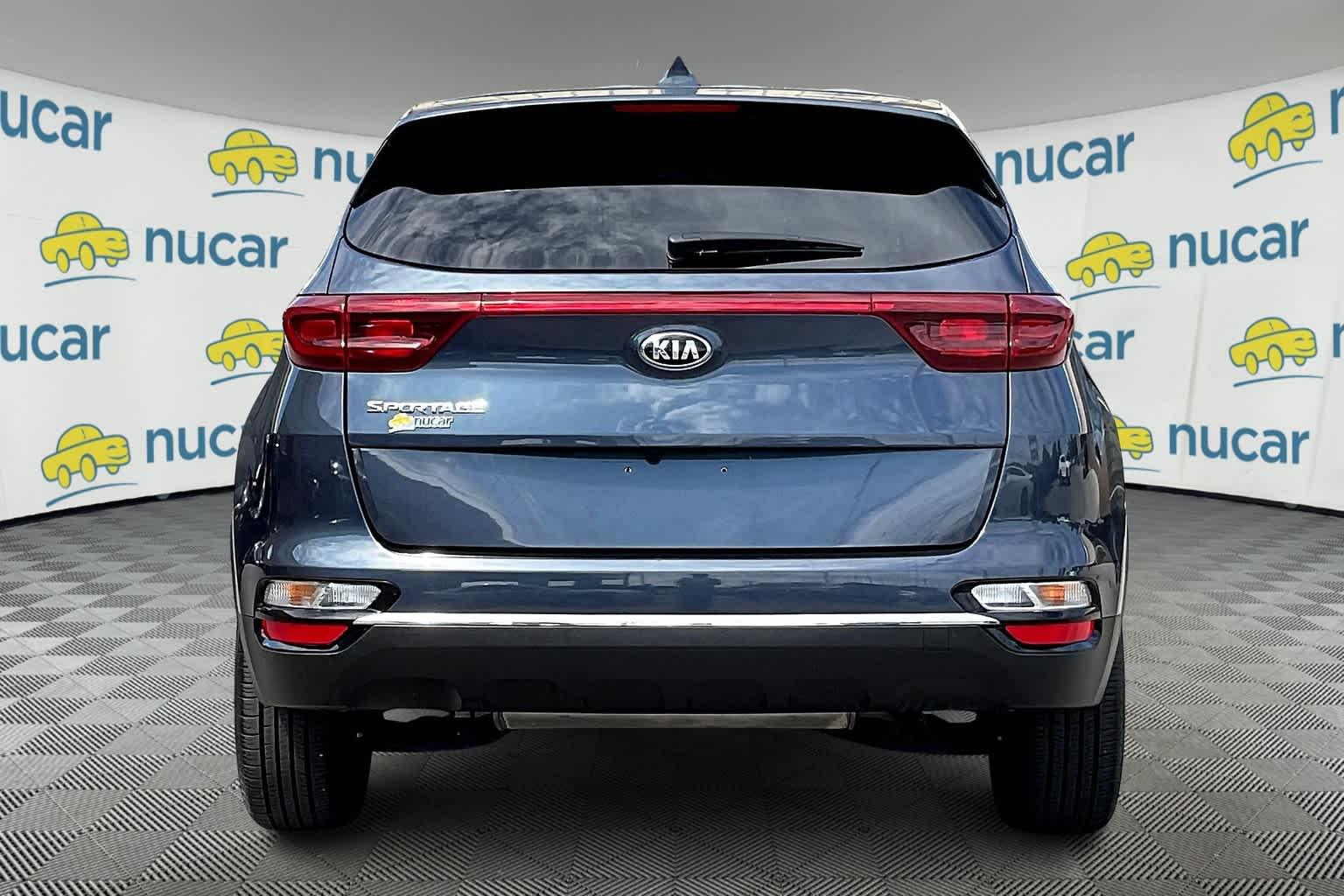 2022 Kia Sportage LX - Photo 5