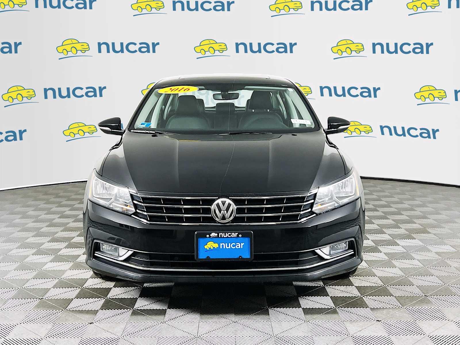 2016 Volkswagen Passat 1.8T SE - Photo 2