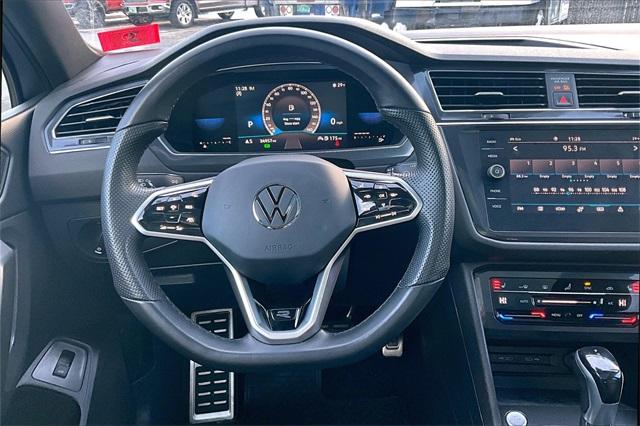 2022 Volkswagen Tiguan 2.0T SE R-Line Black - Photo 5