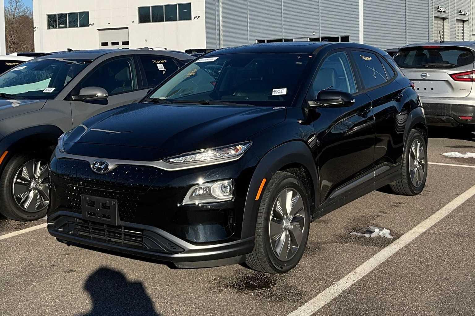 2021 Hyundai Kona Electric Limited - Photo 3