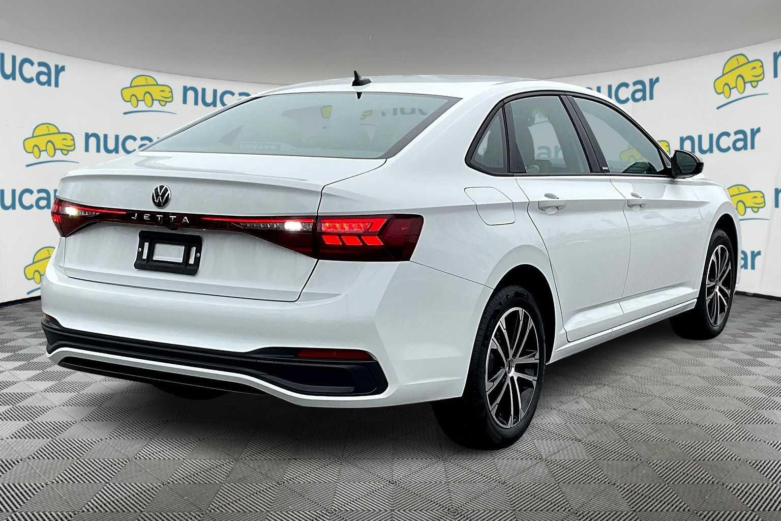 2025 Volkswagen Jetta Sport - Photo 7