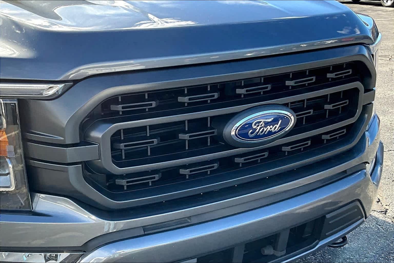 2021 Ford F-150 XLT 4WD SuperCrew 5.5 Box - Photo 30