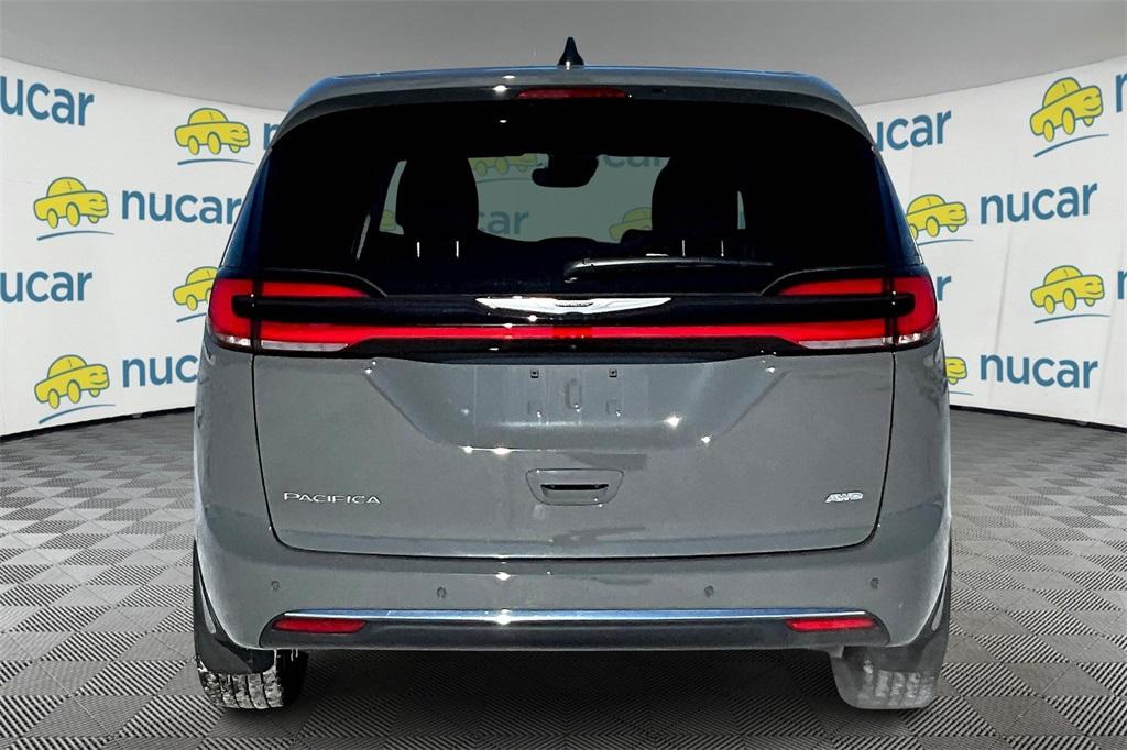 2024 Chrysler Pacifica Touring L - Photo 6