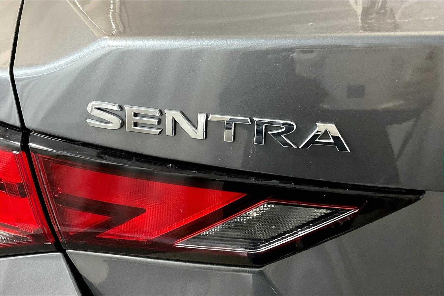 2022 Nissan Sentra SV - Photo 28