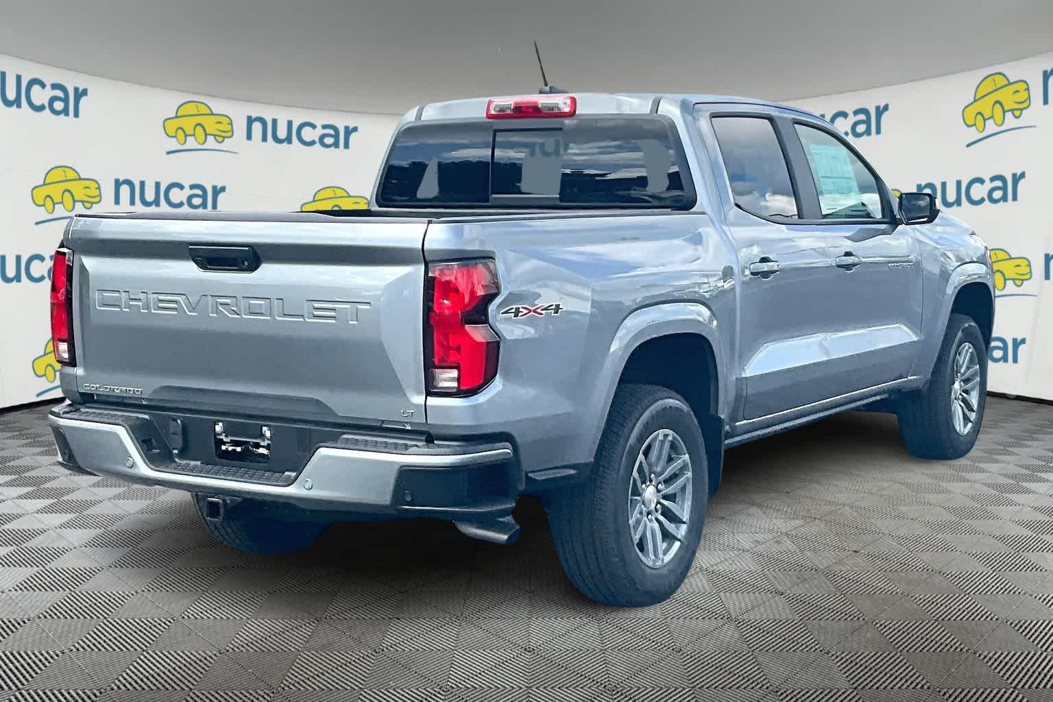 2024 Chevrolet Colorado 4WD LT Crew Cab - Photo 6