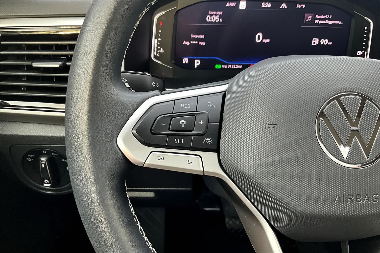 2021 Volkswagen Atlas 3.6L V6 SEL - Photo 24