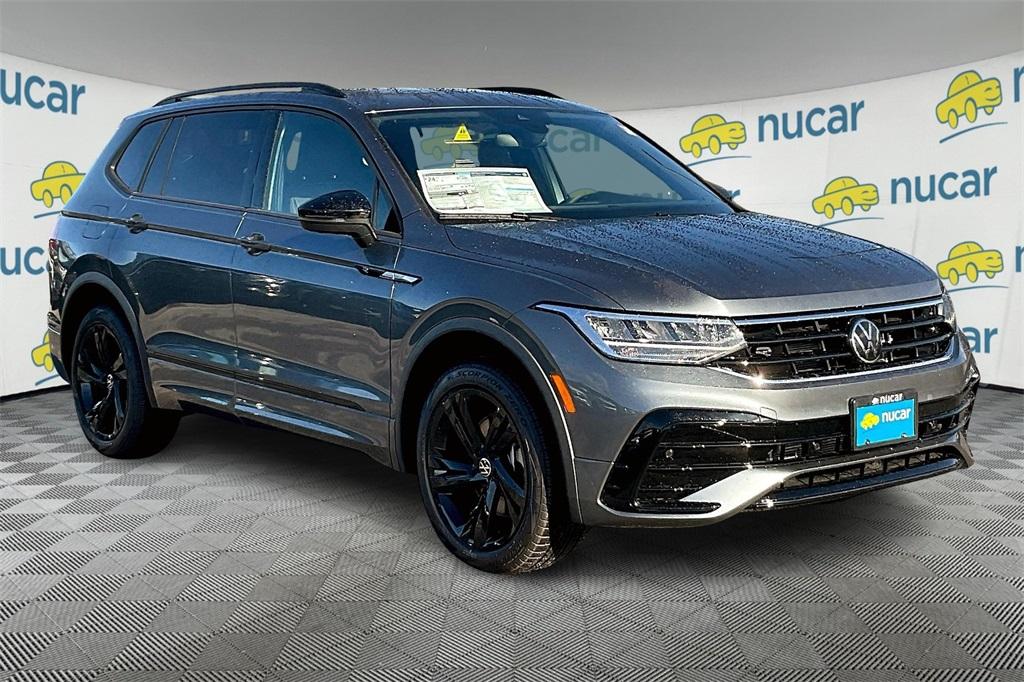 2024 Volkswagen Tiguan 2.0T SE R-Line Black