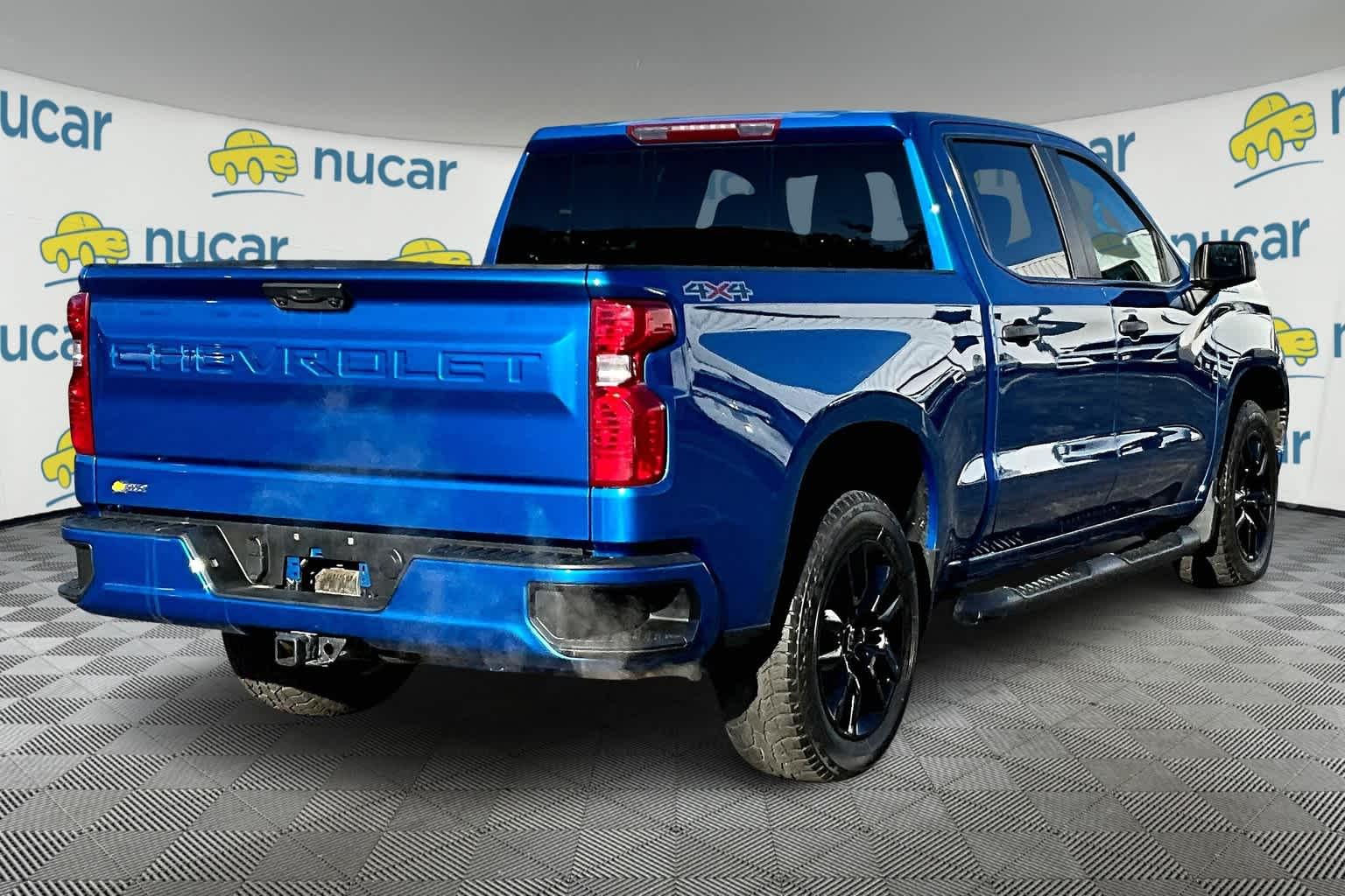 2022 Chevrolet Silverado 1500 Custom 4WD Crew Cab 147 - Photo 6