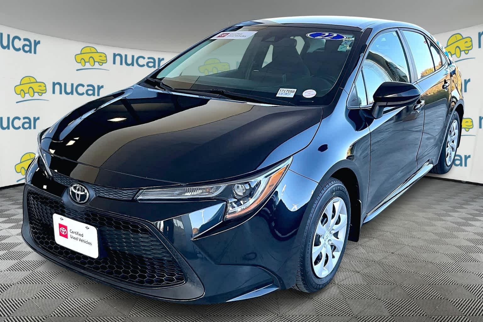 2022 Toyota Corolla LE - Photo 3