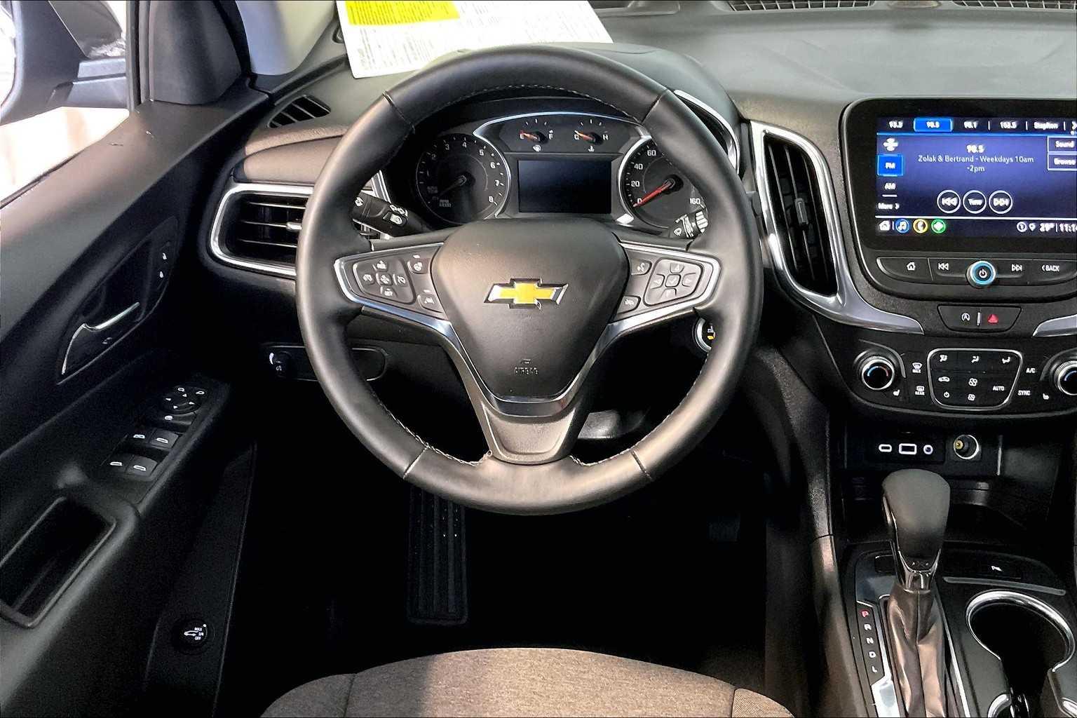 2023 Chevrolet Equinox LT - Photo 17