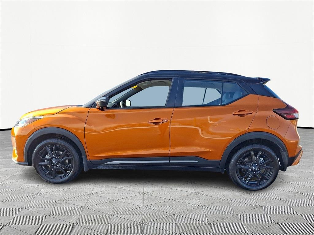 2024 Nissan Kicks SR - Photo 4