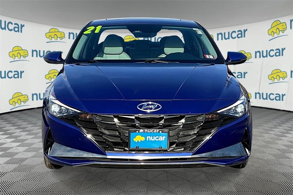 2021 Hyundai Elantra Limited - Photo 2