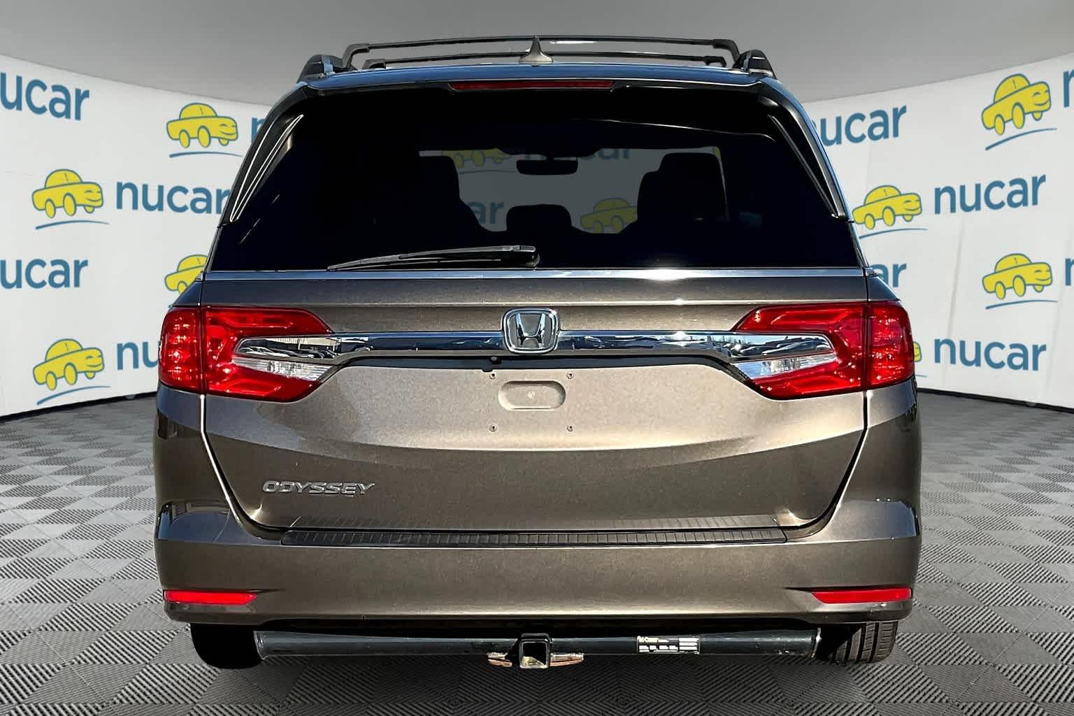 2018 Honda Odyssey EX-L - Photo 5