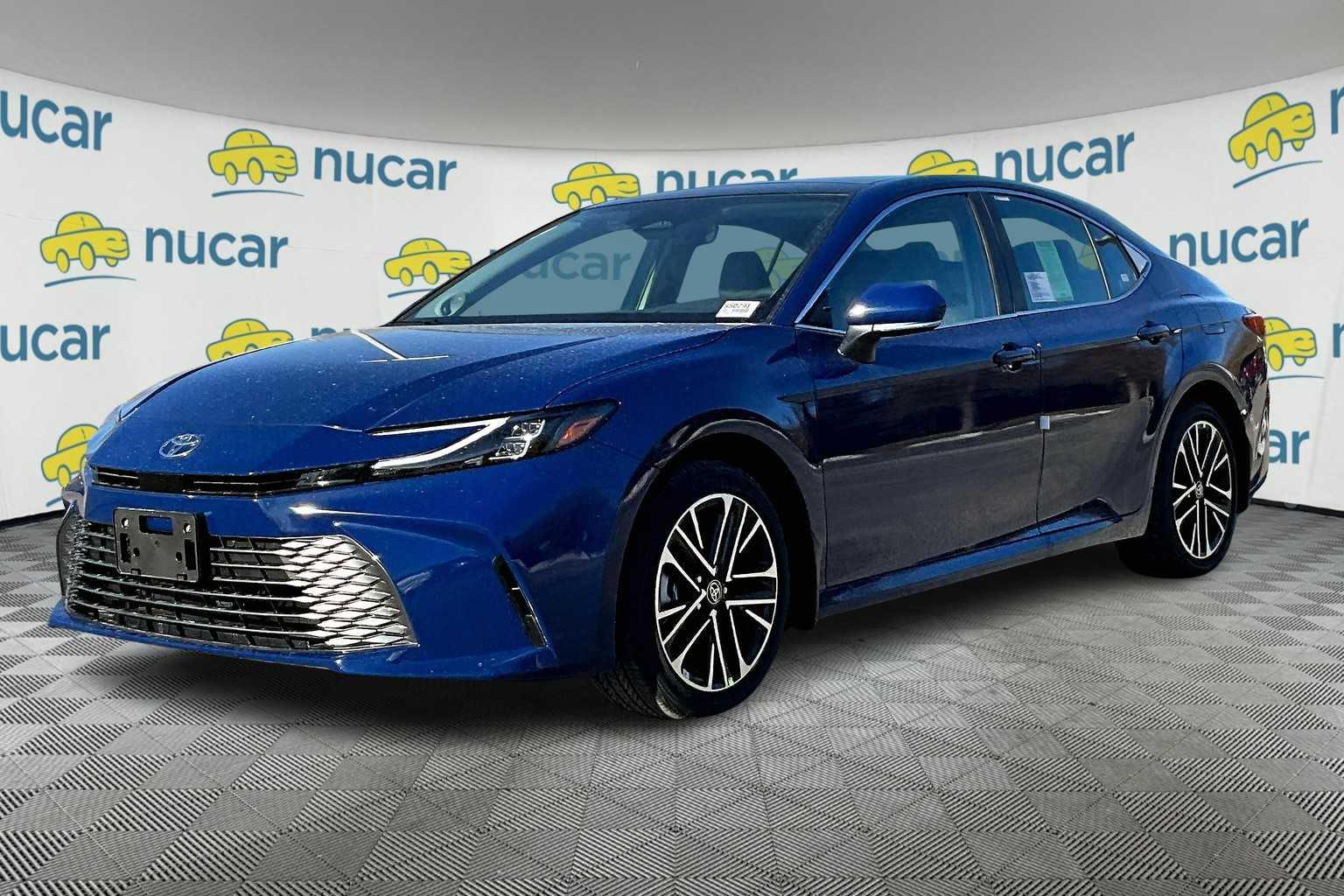 2025 Toyota Camry XLE - Photo 4