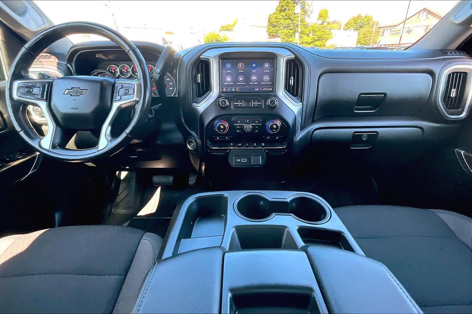 2019 Chevrolet Silverado 1500 RST 4WD Double Cab 147 - Photo 21