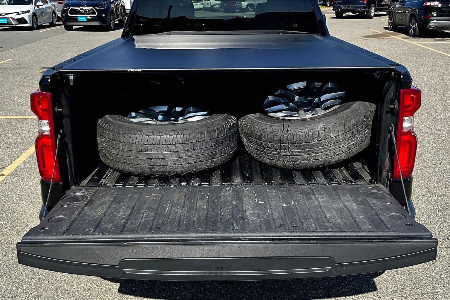 2019 Chevrolet Silverado 1500 RST 4WD Double Cab 147 - Photo 29