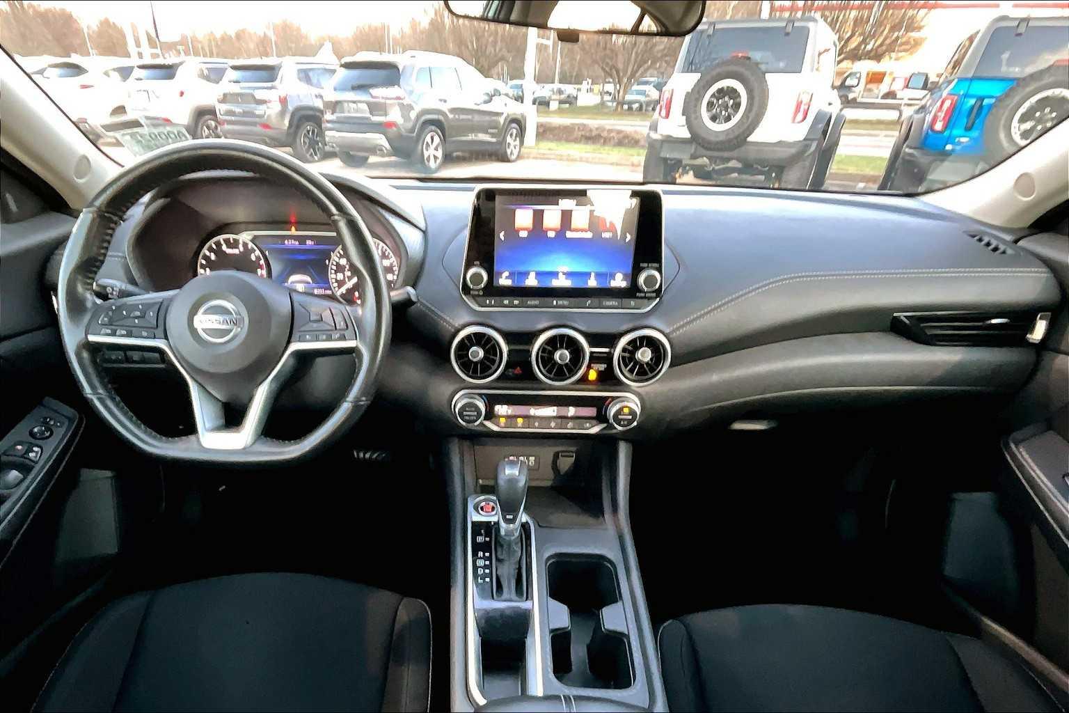 2021 Nissan Sentra SV - Photo 21