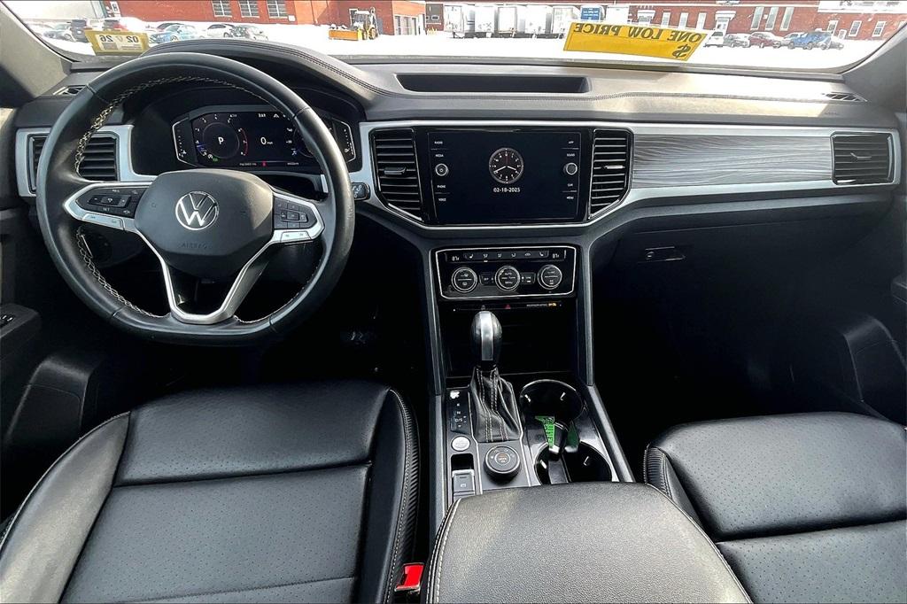 2022 Volkswagen Atlas Cross Sport 3.6L V6 SE w/Technology - Photo 21