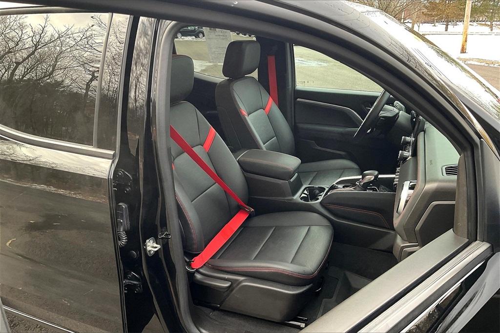 2023 Chevrolet Colorado Z71 - Photo 11