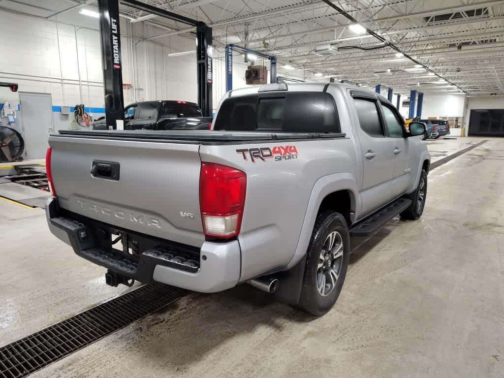 2017 Toyota Tacoma TRD Sport - Photo 7