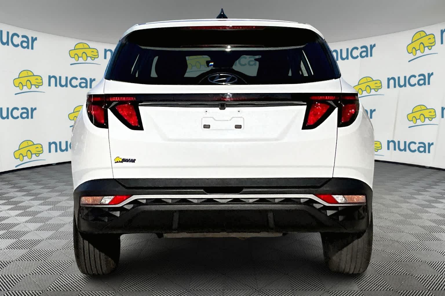 2022 Hyundai Tucson SE - Photo 5