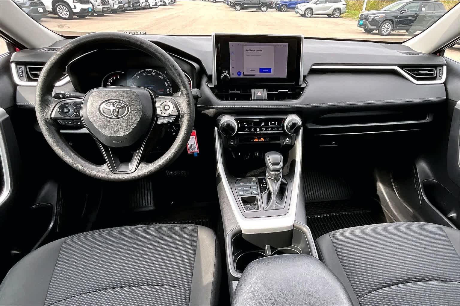 2023 Toyota RAV4 LE - Photo 21