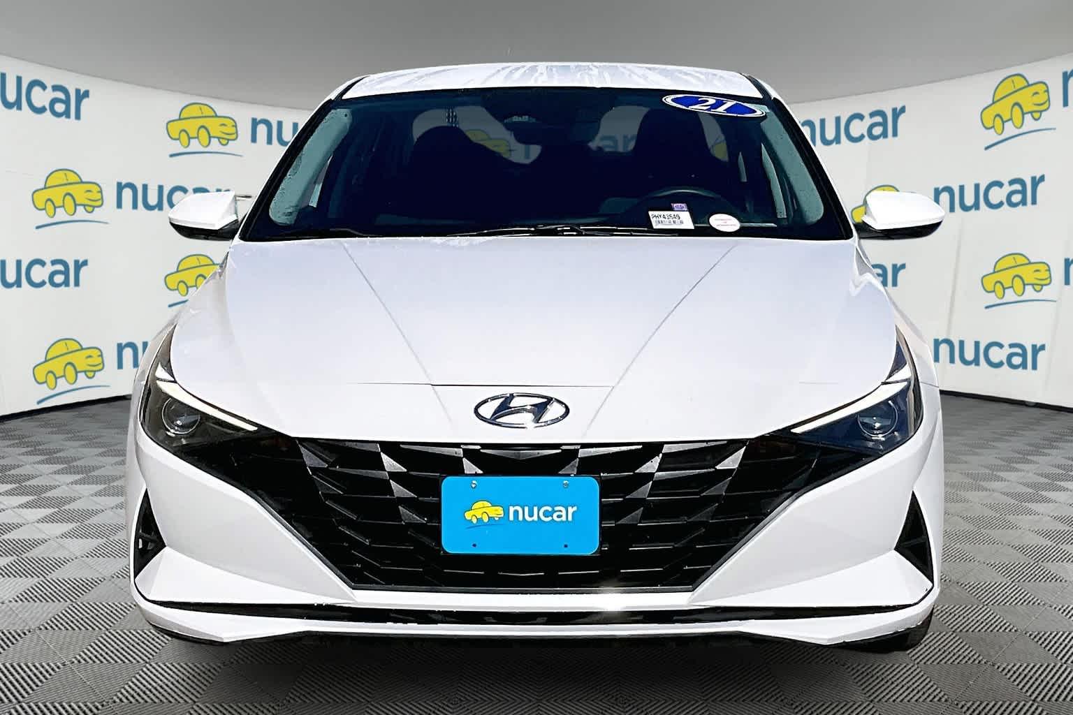 2021 Hyundai Elantra SEL - Photo 2